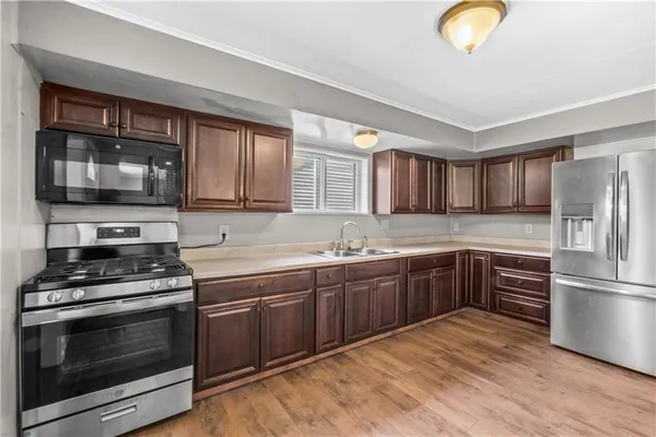 $159,900 | 108 Highland Avenue, Avella, PA 15312