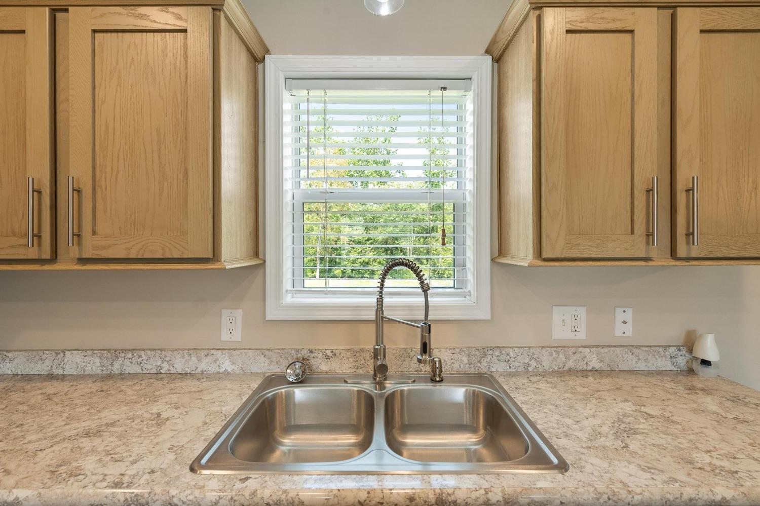 13078 Jamison Road Leesburg, OH 45135 - Photo 12 of 36 Gallery Image 12