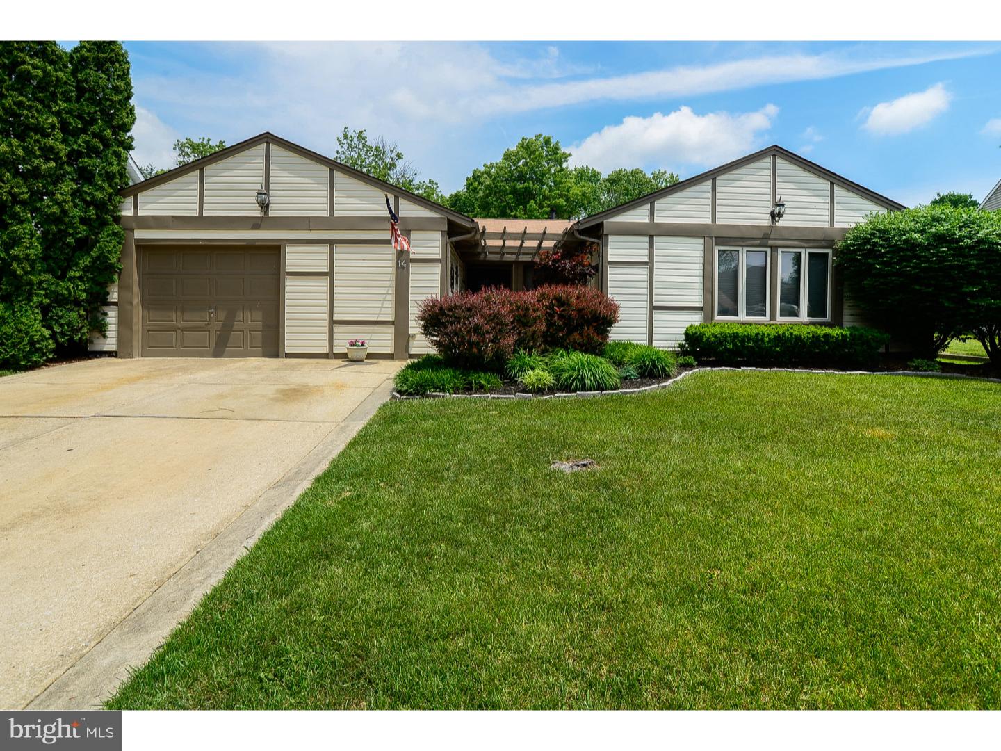 14 Pelham Road Marlton, NJ 08053 - Photo 1 of 25