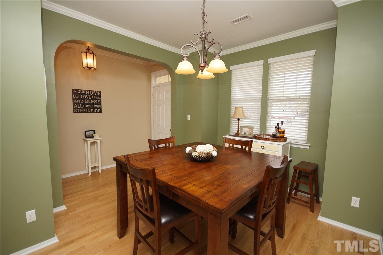 8415 Header Stone Drive Raleigh, NC 27613 - Photo 3 of 22