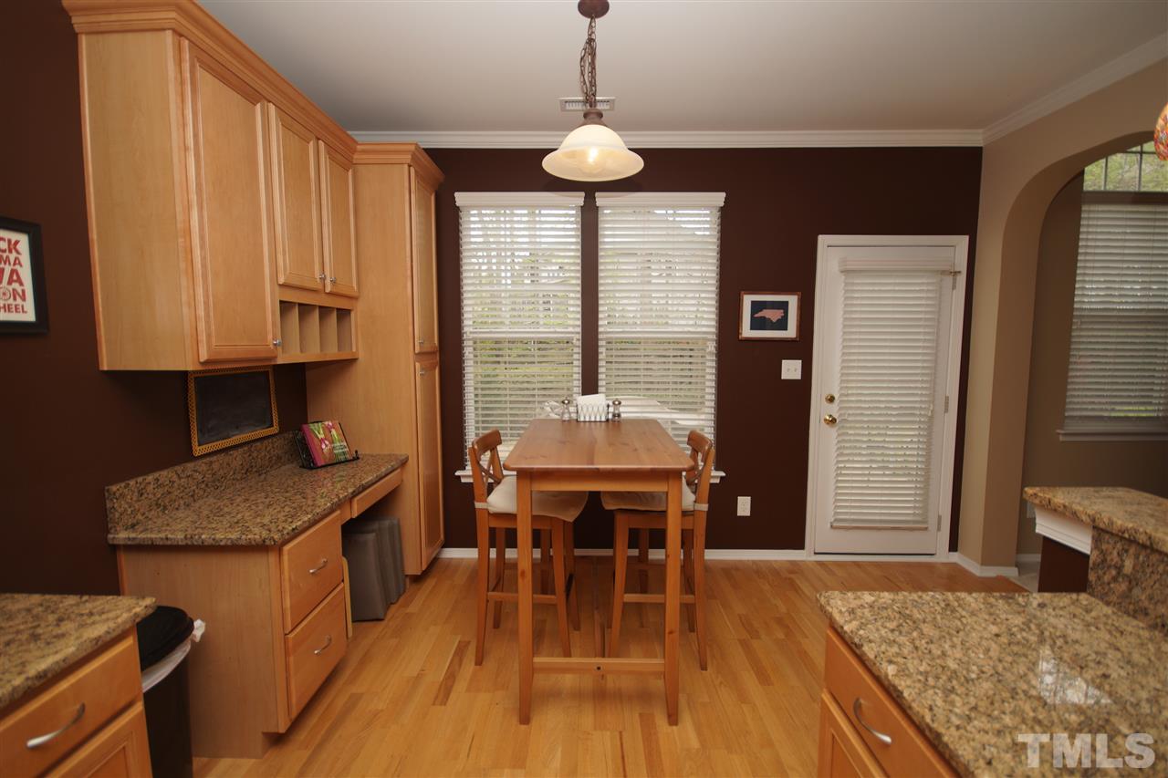 8415 Header Stone Drive Raleigh, NC 27613 - Photo 7 of 22