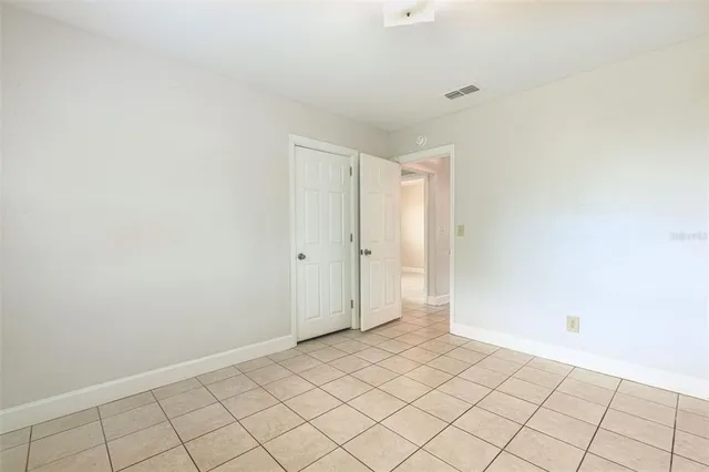 $179,900 | 2602 Sunshine Drive North, Lakeland, FL 33801