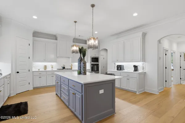 $640,000 | 230 Lost Oak Lane, Brandon, MS 39047