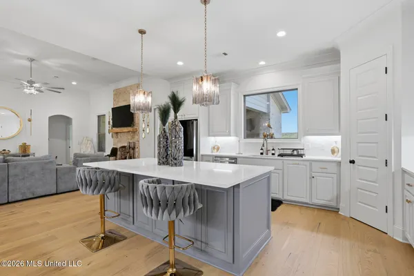 $640,000 | 230 Lost Oak Lane, Brandon, MS 39047