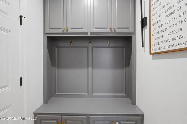 $640,000 | 230 Lost Oak Lane, Brandon, MS 39047