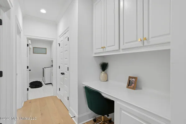 $640,000 | 230 Lost Oak Lane, Brandon, MS 39047