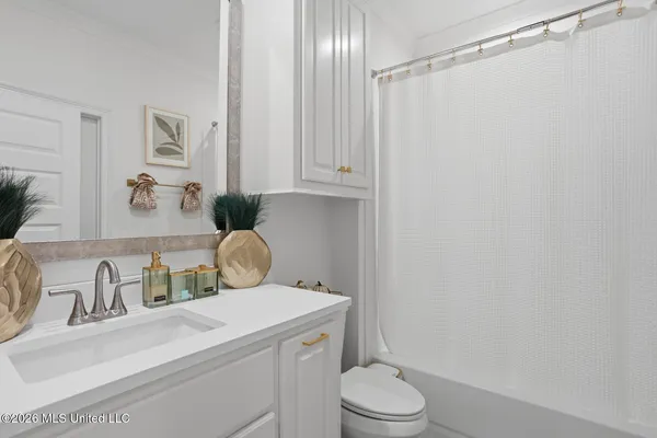 $640,000 | 230 Lost Oak Lane, Brandon, MS 39047