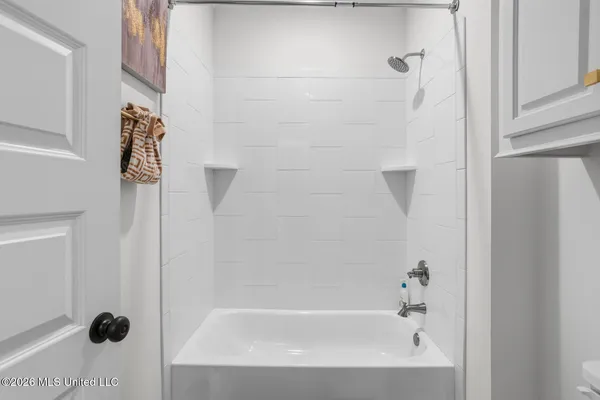 $640,000 | 230 Lost Oak Lane, Brandon, MS 39047