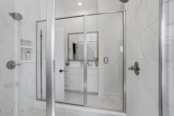 $640,000 | 230 Lost Oak Lane, Brandon, MS 39047