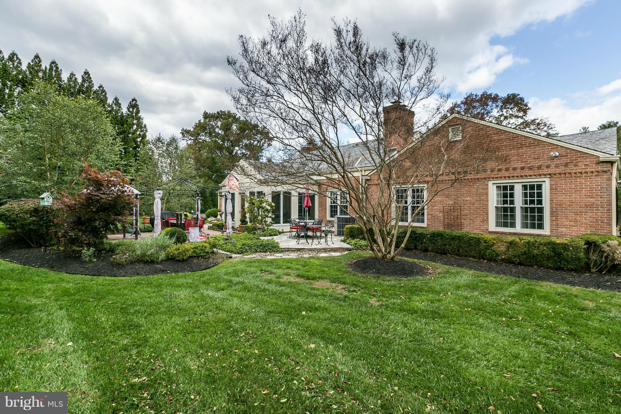 2211 Boxmere Road Lutherville-Timonium, MD 21093 - Photo 28 of 30 Exterior Rear