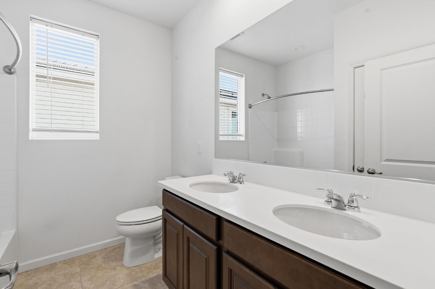 4322 Hillside Road Madera, CA 93636 - Photo 35 of 67