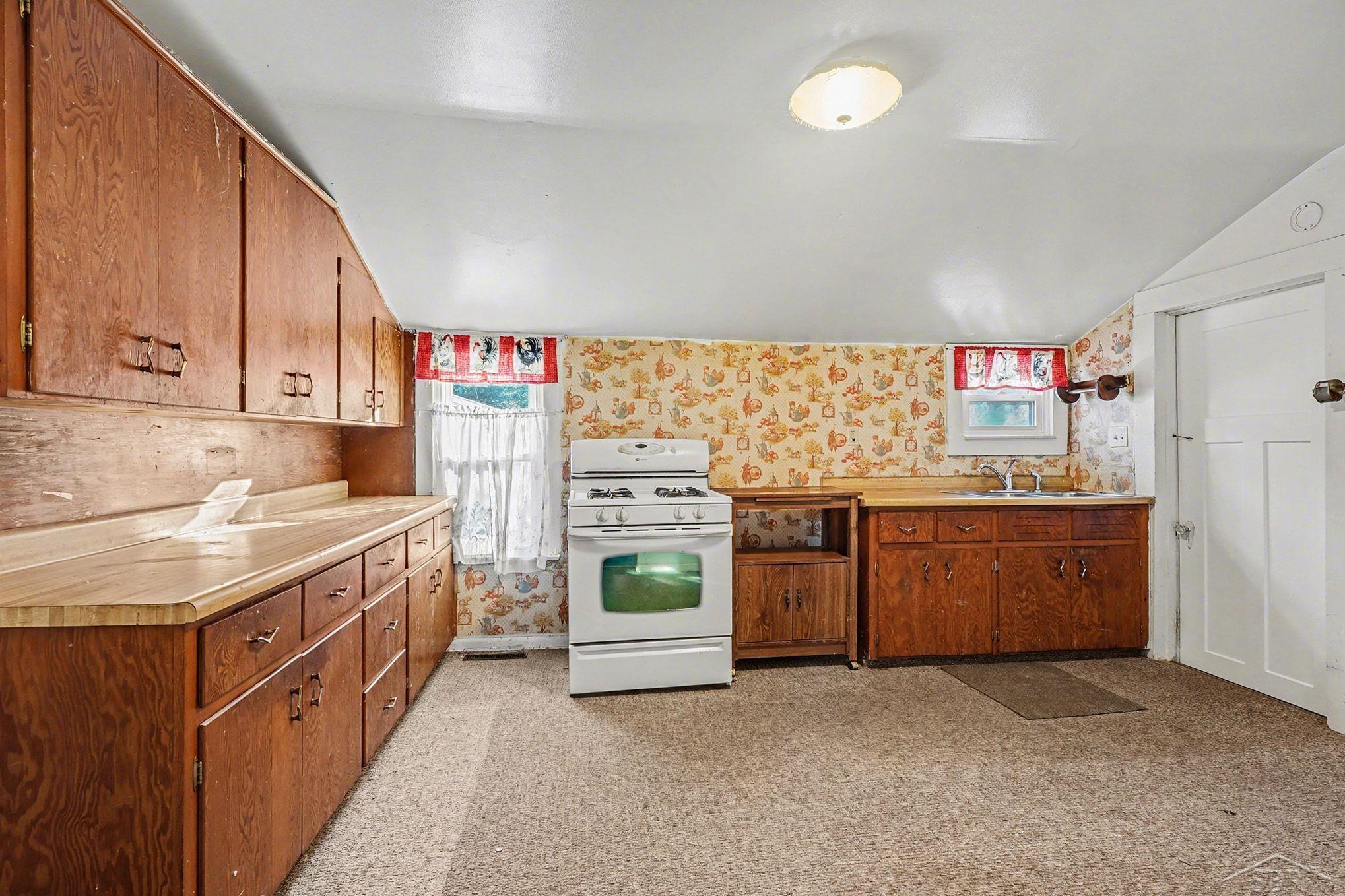 6935 Swan Creek Road Saginaw, MI 48609 - Photo 10 of 24