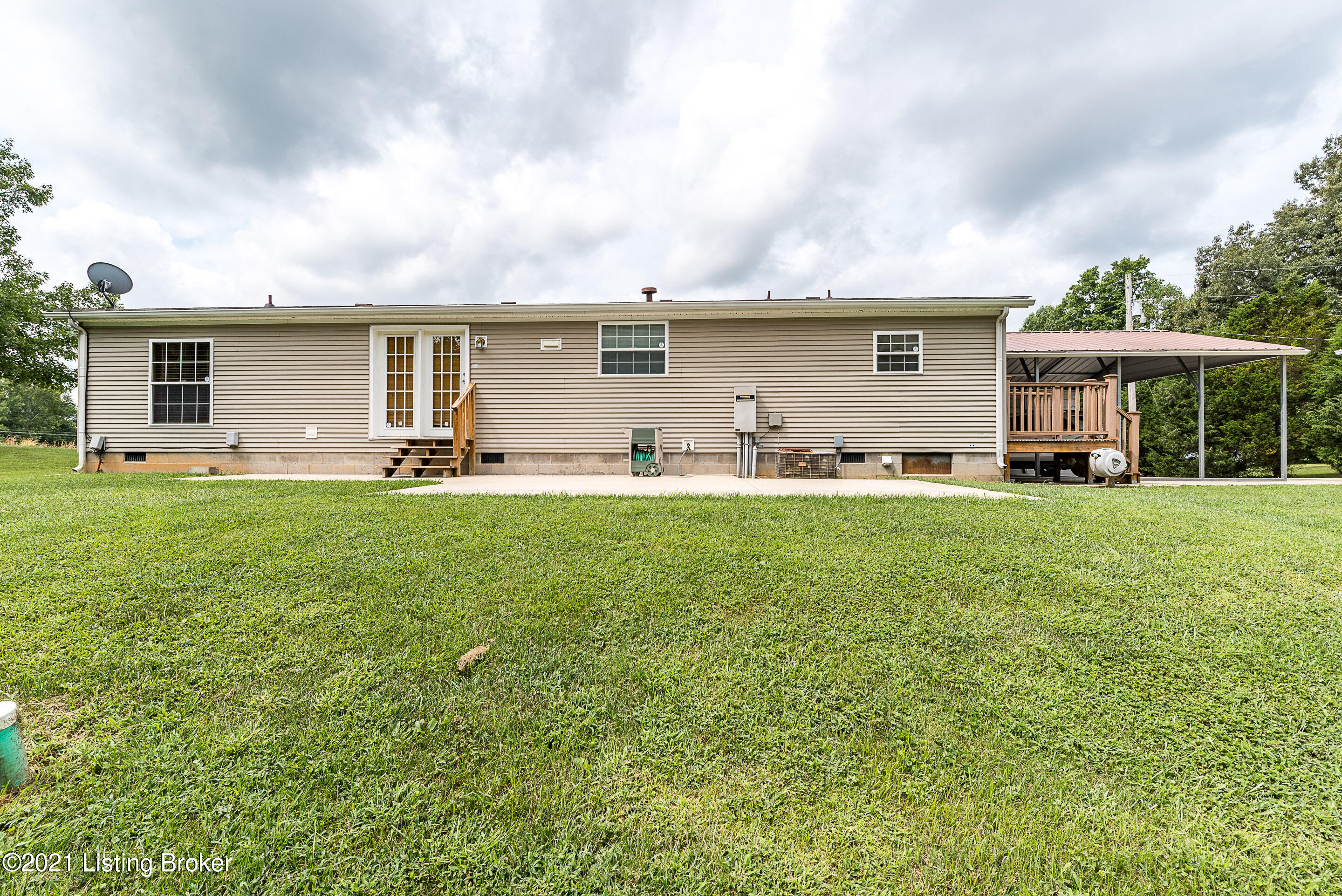 1460 Rock Ridge Road Brandenburg, KY 40108 - Photo 4 of 28 Back View