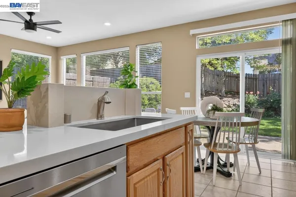 $749,000 | 1857 Greenlaw Way, Folsom, CA 95630