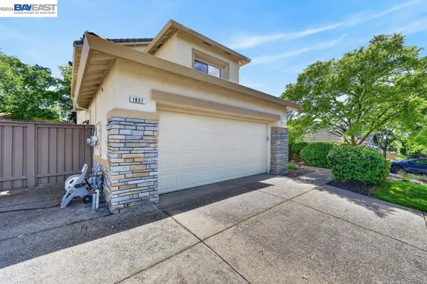 $749,000 | 1857 Greenlaw Way, Folsom, CA 95630