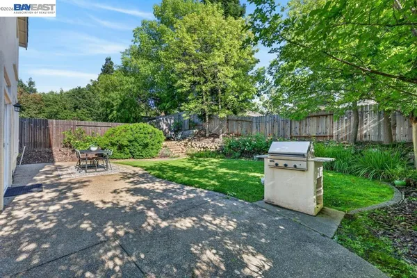 $749,000 | 1857 Greenlaw Way, Folsom, CA 95630