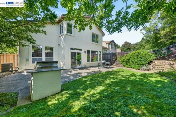 $749,000 | 1857 Greenlaw Way, Folsom, CA 95630