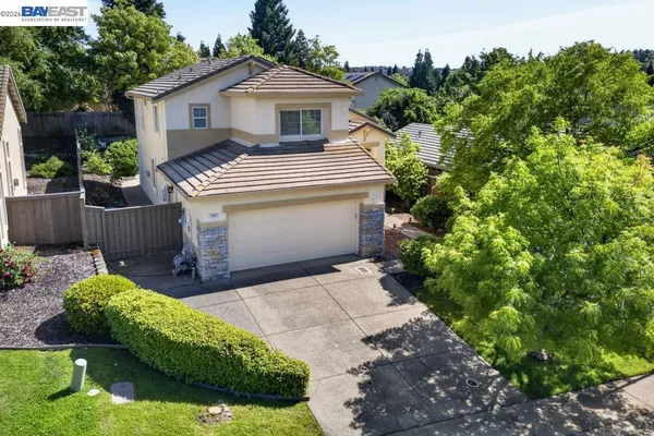 $749,000 | 1857 Greenlaw Way, Folsom, CA 95630