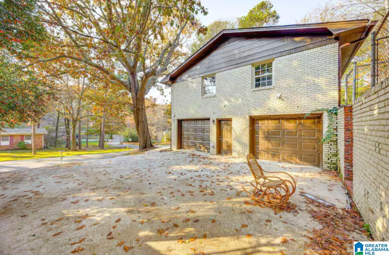 129 Remington Road Birmingham, AL 35215 - Photo 2 of 27