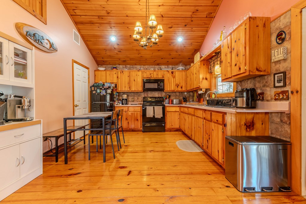 33 Hamlet Circle Murphy, NC 28906 - Photo 11 of 18
