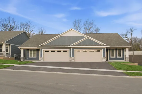 $532,375 | 2793 Thompson Drive, River Falls, WI 54022