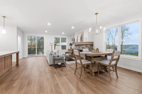 $532,375 | 2793 Thompson Drive, River Falls, WI 54022