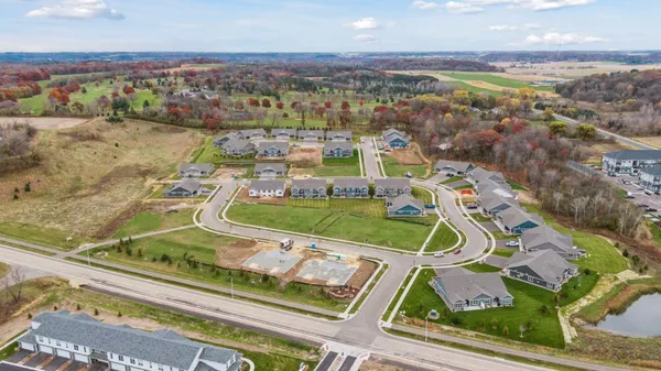 $532,375 | 2793 Thompson Drive, River Falls, WI 54022