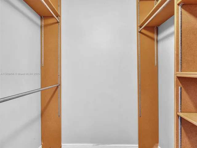 $225,000 | 4400 Hillcrest Drive, Unit 617B, Hollywood, FL 33021