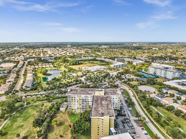 $225,000 | 4400 Hillcrest Drive, Unit 617B, Hollywood, FL 33021