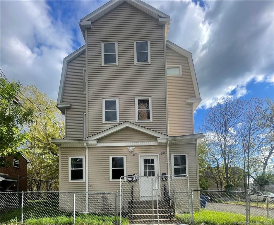 67 Judson Street, Unit 3, Hartford, CT 06120 Compass