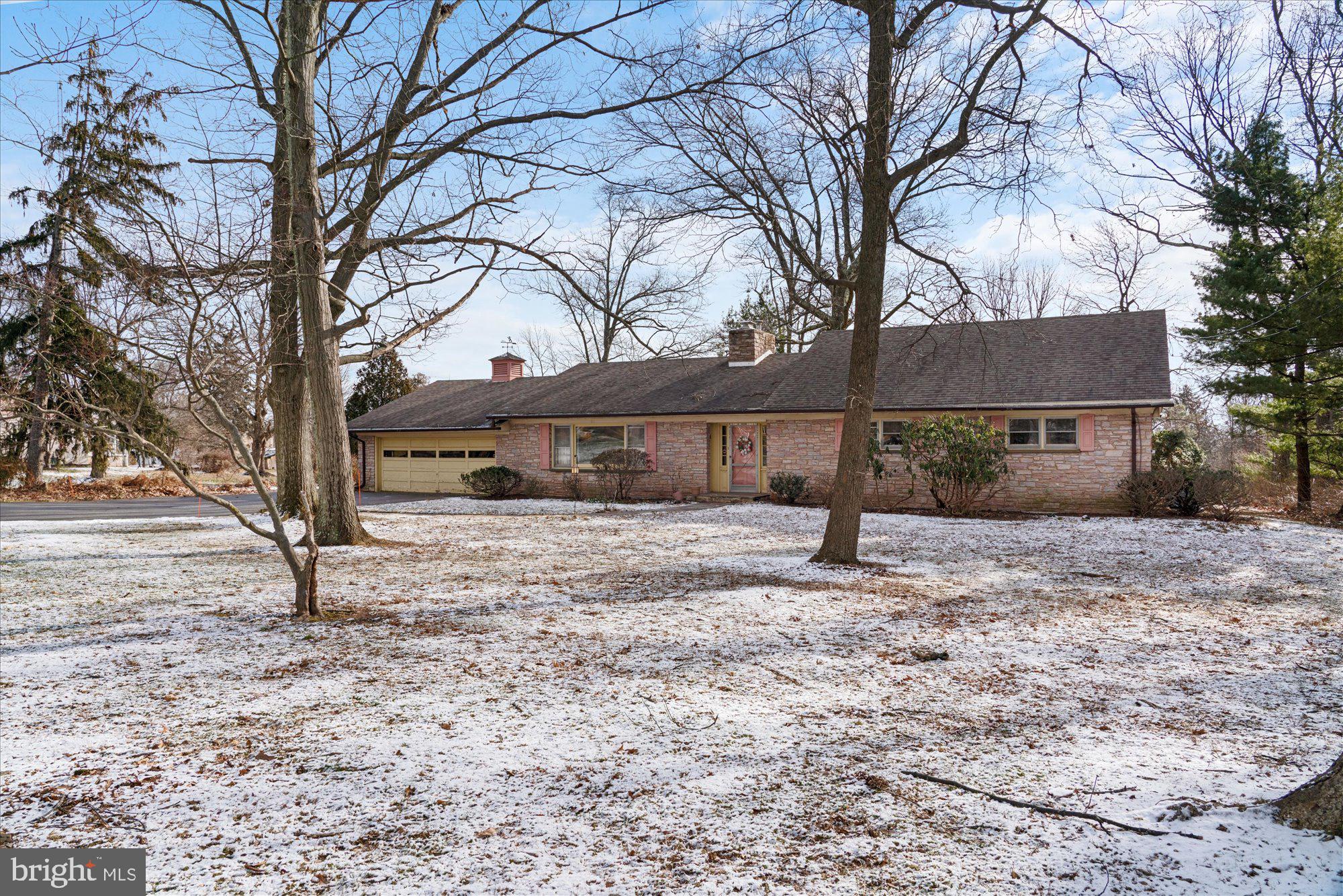 316 Fairhill Road Hatfield, PA 19440 - Photo 1 of 21 Gallery Image 1