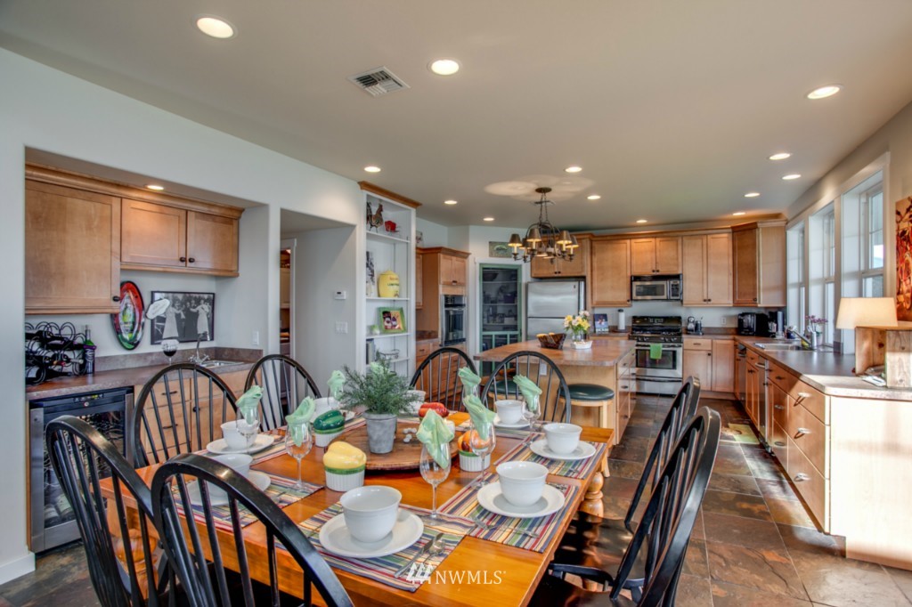 1190 South Lakeshore Road Chelan, WA 98816 - Photo 11 of 25 Gallery Image 11