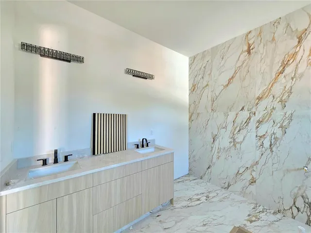 $698,000 | 2508 West Arch Street, Tampa, FL 33607