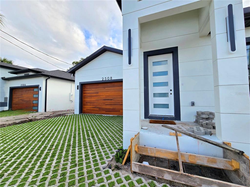 2508 West Arch Street Tampa, FL 33607 - Photo 3 of 93