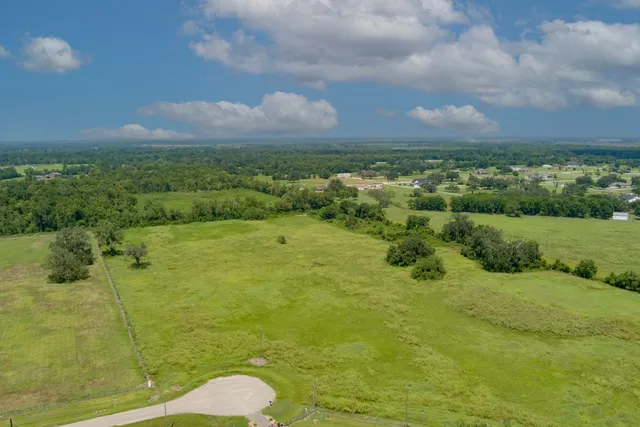 $358,990 | 2310 Majestic Oaks Court, Rosharon, TX 77583