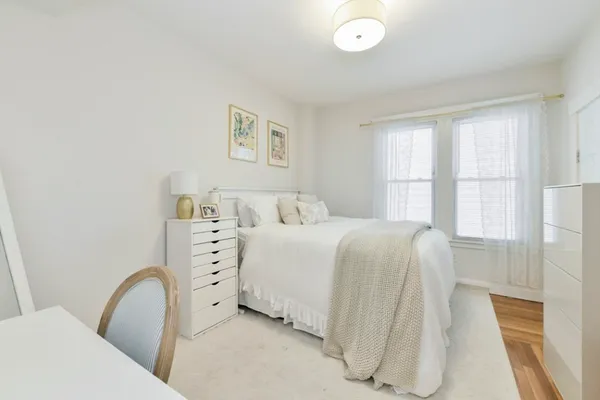 $8,000 | 893 East 4th Street, Unit 2, Boston, MA 02127