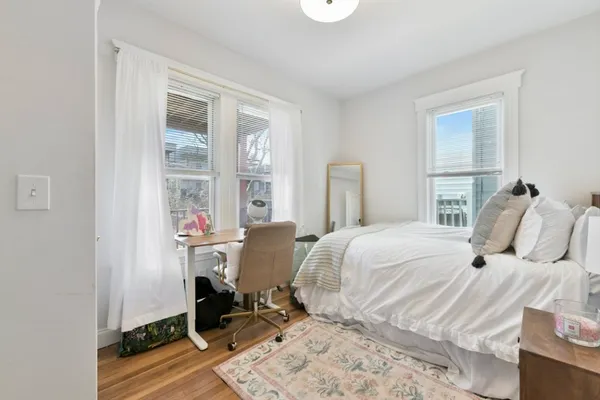 $8,000 | 893 East 4th Street, Unit 2, Boston, MA 02127