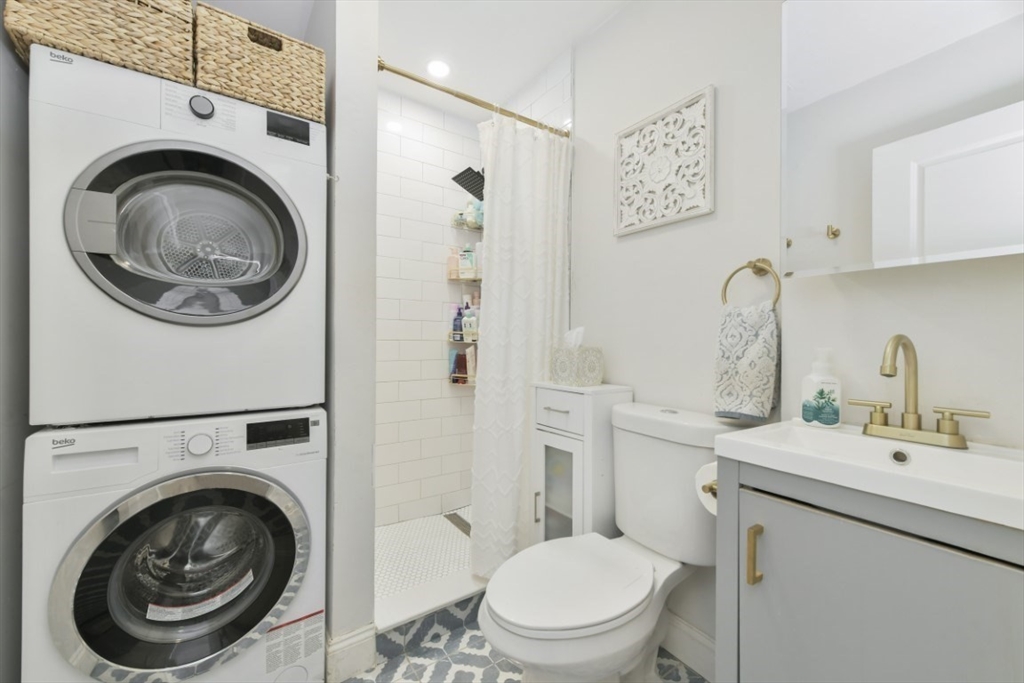 893 East 4th Street, Unit 2 Boston, MA 02127 - Photo 18 of 23