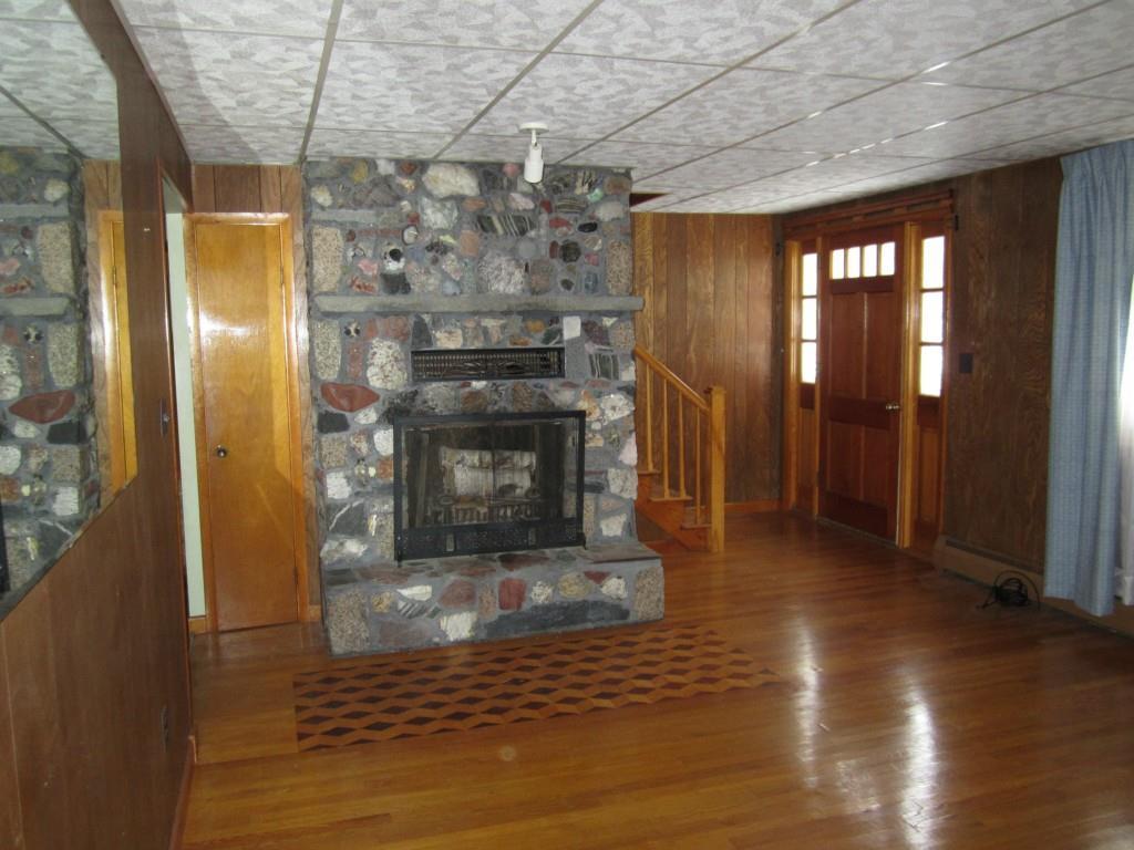 535 Middle Road Sabattus, ME 04280 - Photo 2 of 34 Photo