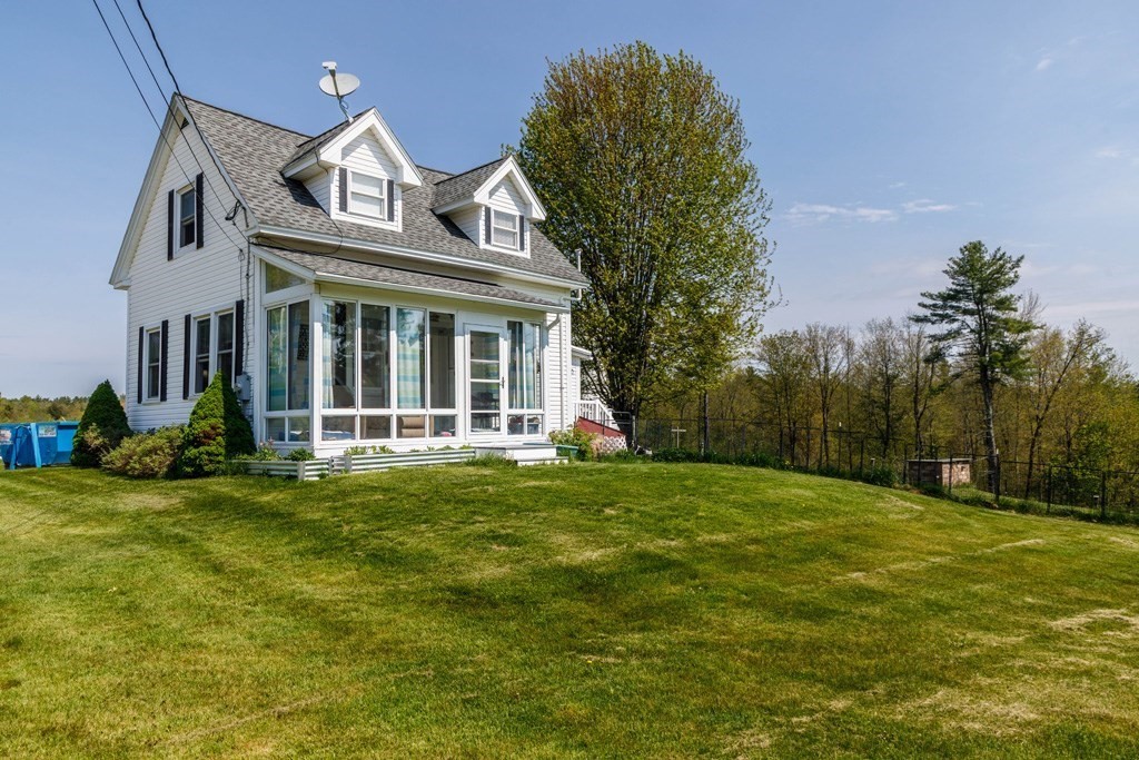122 Ferin Road Ashburnham, MA 01430 - Photo 3 of 35