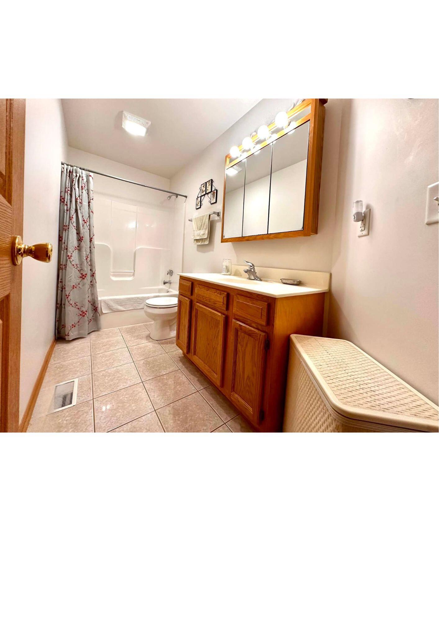 3723 29th Street Somers, WI 53144 - Photo 6 of 8 REVISION 29th BATHROOM