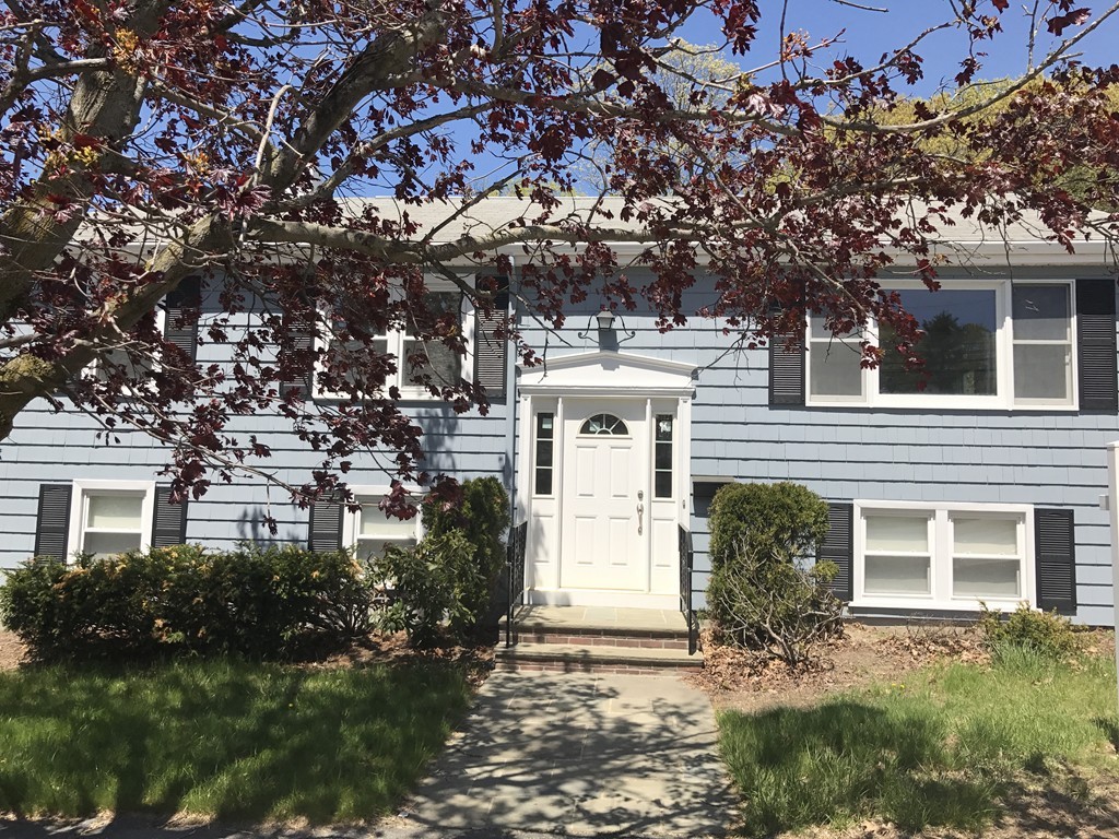 4 Blueview Road Boston, MA 02132 - Photo 3 of 16 Gallery Image 3