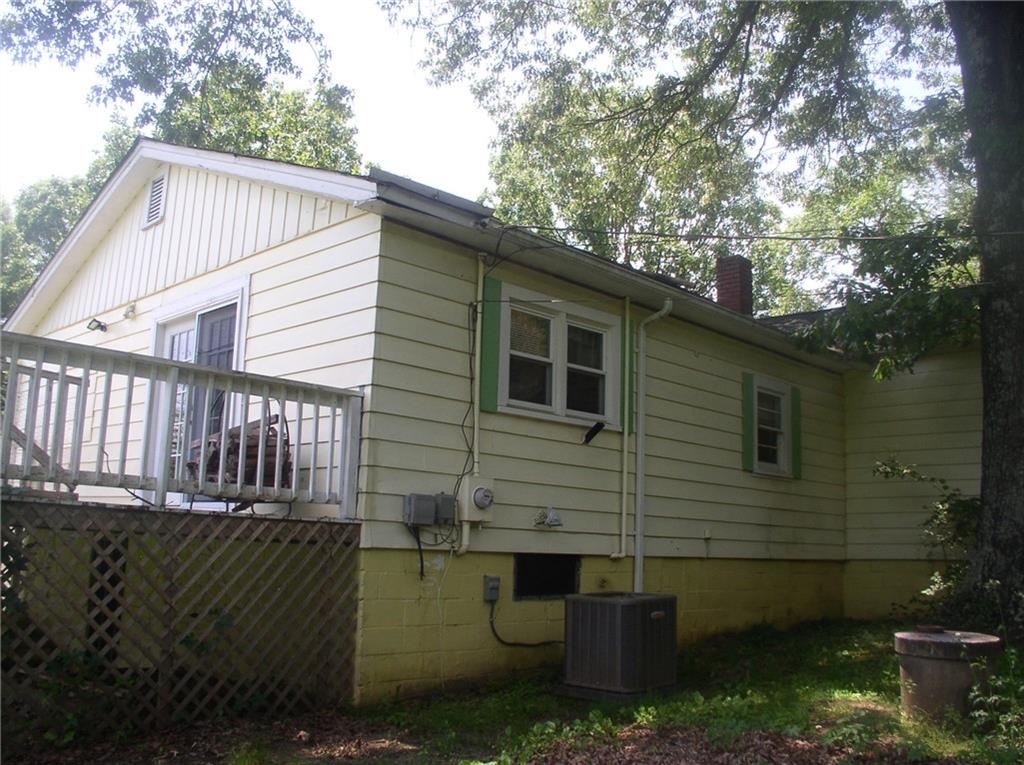 4670 Rifle Range Road Conover, NC 28613 - Photo 3 of 23 Gallery Image 3