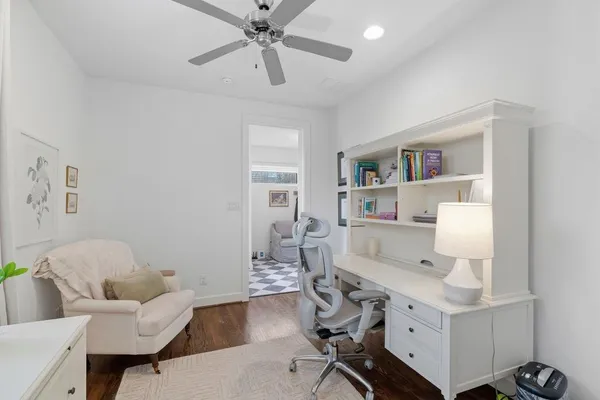 $2,950 | 1514 Beall Street, Houston, TX 77008