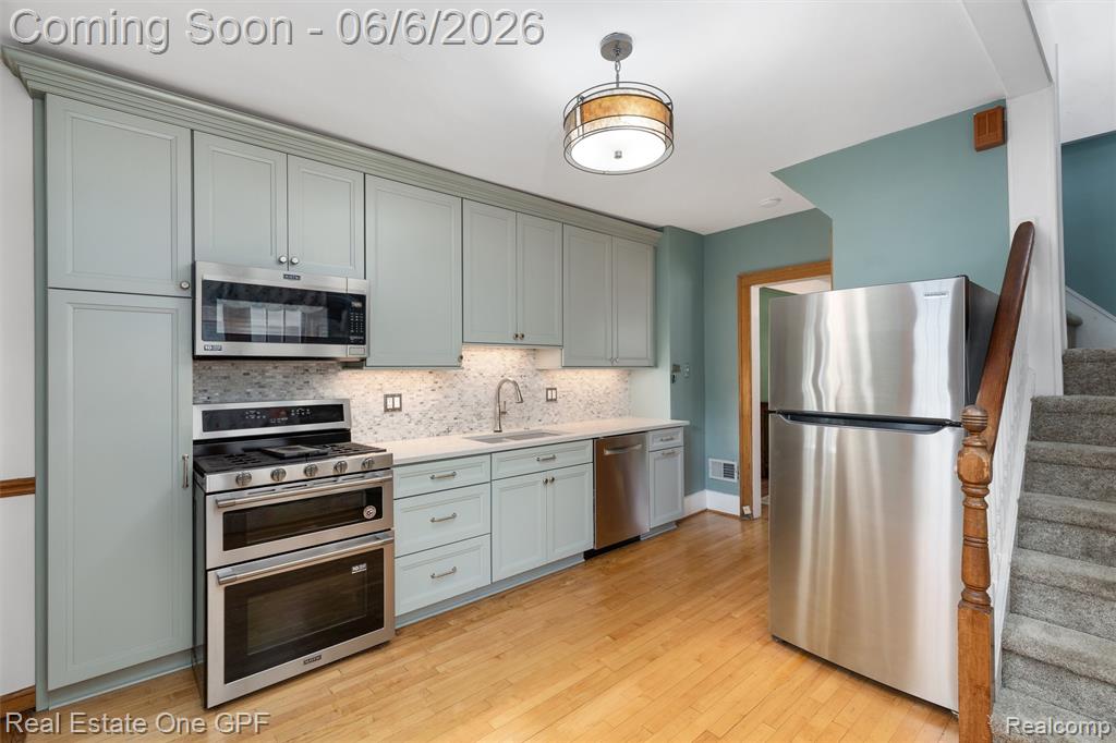 957 Fisher Road Grosse Pointe, MI 48230 - Photo 25 of 38