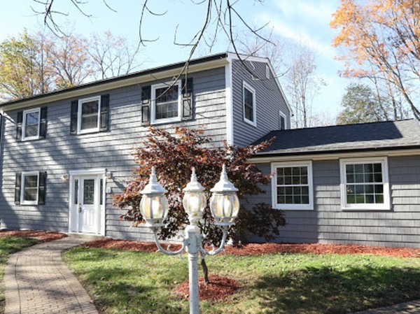 13 Lockway Road Andover, MA 01810 - Photo 1 of 30 Gallery Image 1