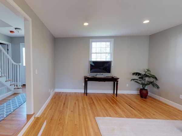 13 Lockway Road Andover, MA 01810 - Photo 17 of 30 Gallery Image 17