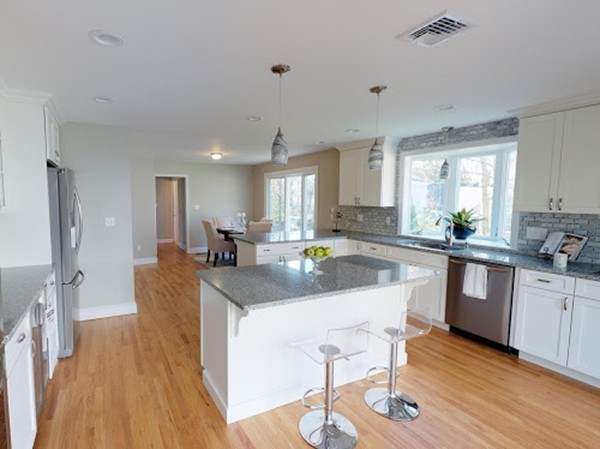 13 Lockway Road Andover, MA 01810 - Photo 9 of 30 Gallery Image 9