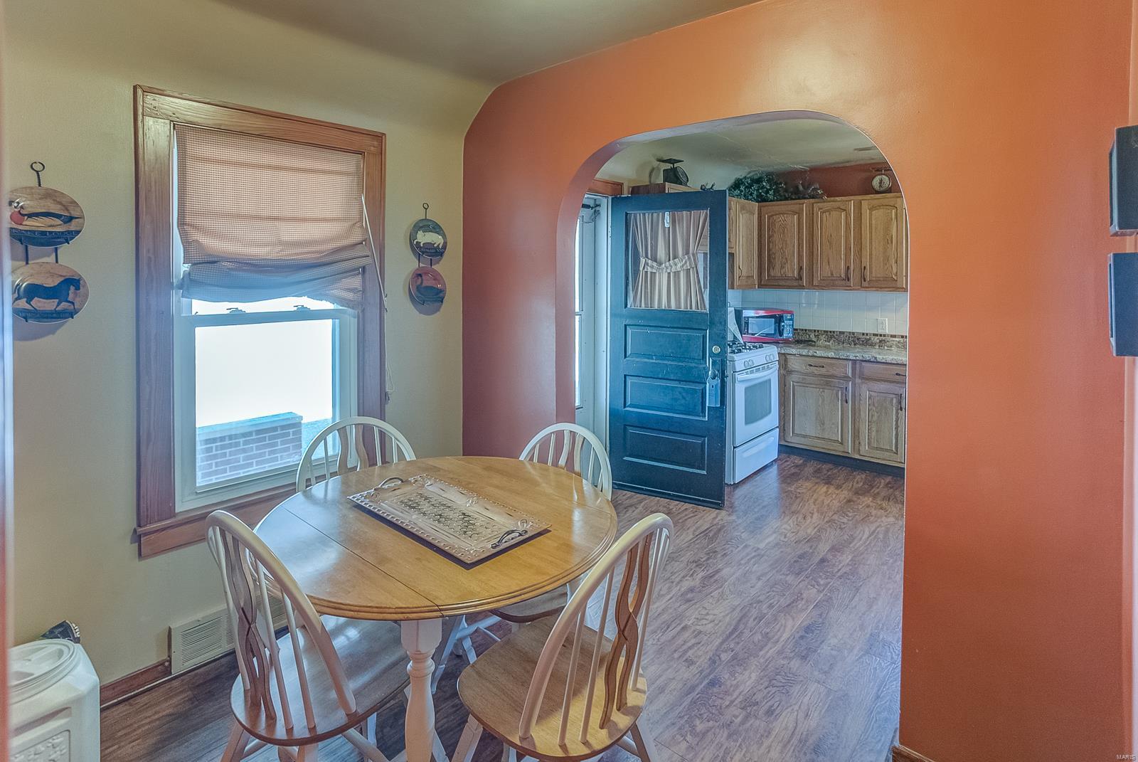 528 South Rapp Avenue Columbia, IL 62236 - Photo 12 of 39 Gallery Image 12