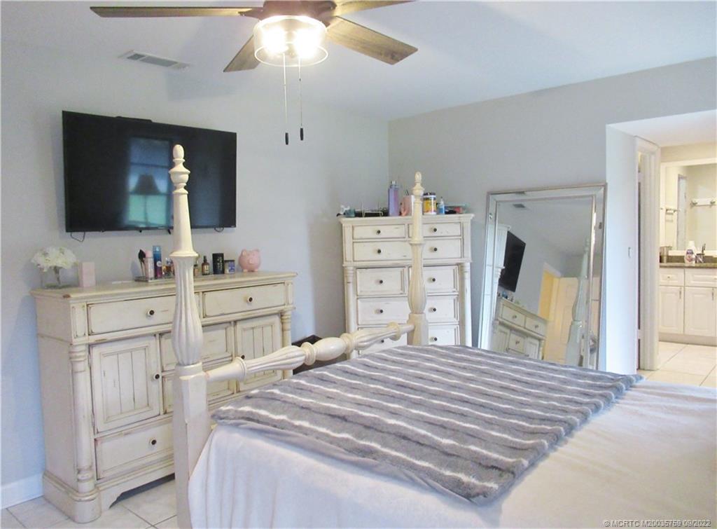 2132 Southeast Flanders Road Port St. Lucie, FL 34952 - Photo 25 of 41 Gallery Image 25